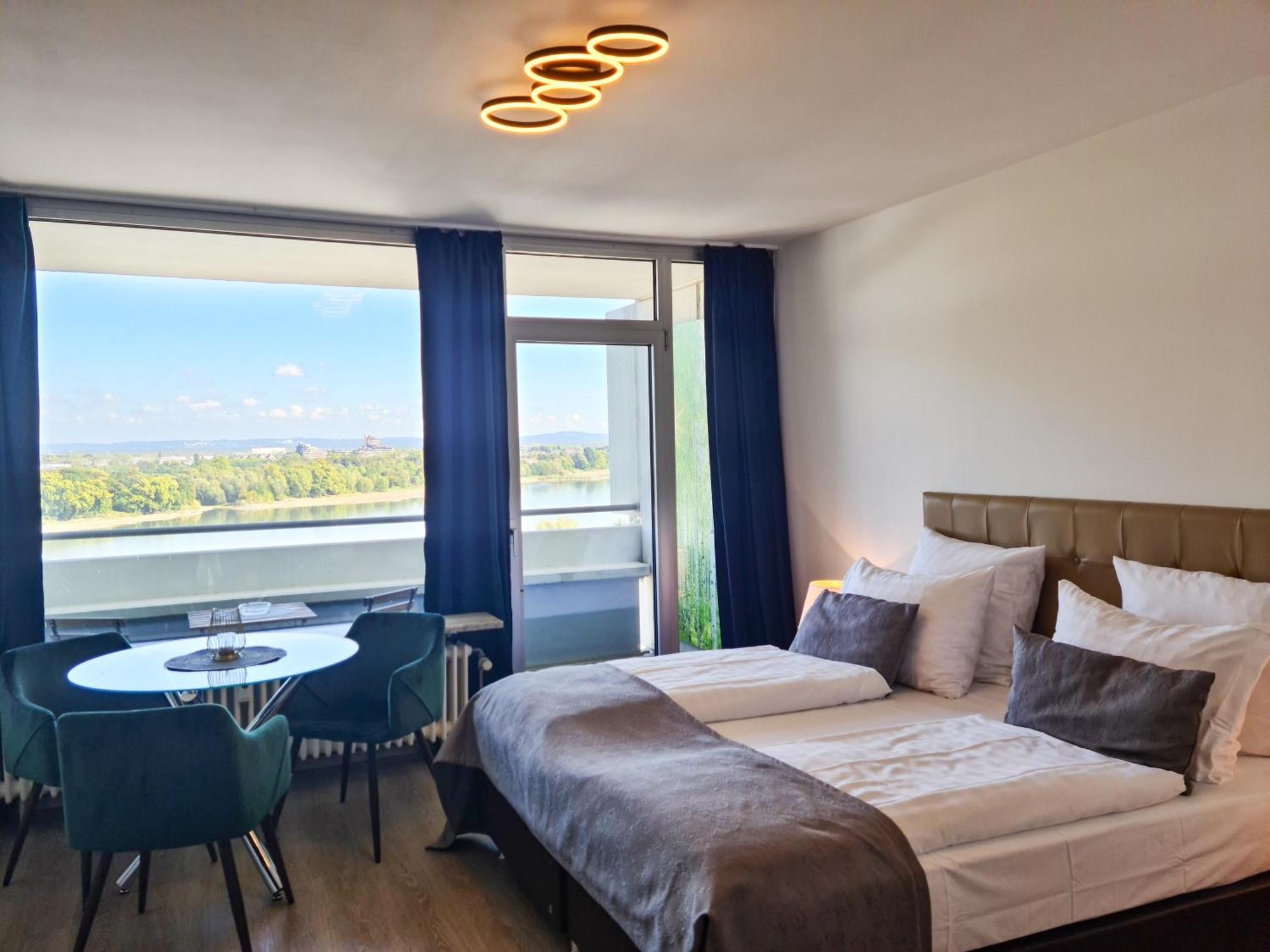 Rheinblick Apartments Köln Ngoại thất bức ảnh